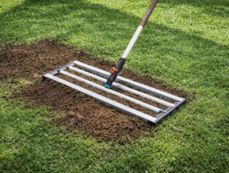 Gardena combisystem Rasenrakel im Test – warum Gardena 2026 auch beim Rasen wieder punktet